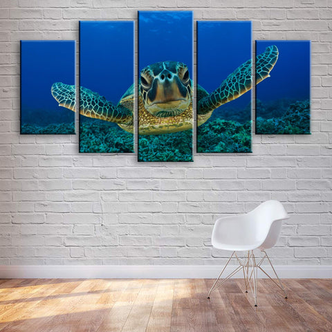 Sea Turtle Under Water Wall Art Canvas Decor Printing